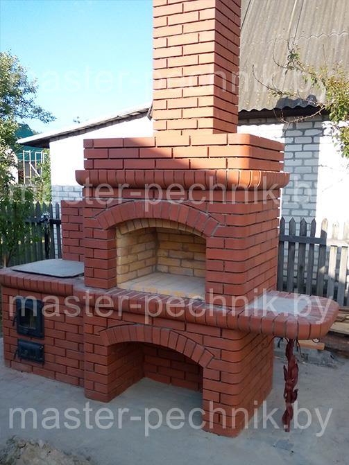 Зона барбекю во дворе